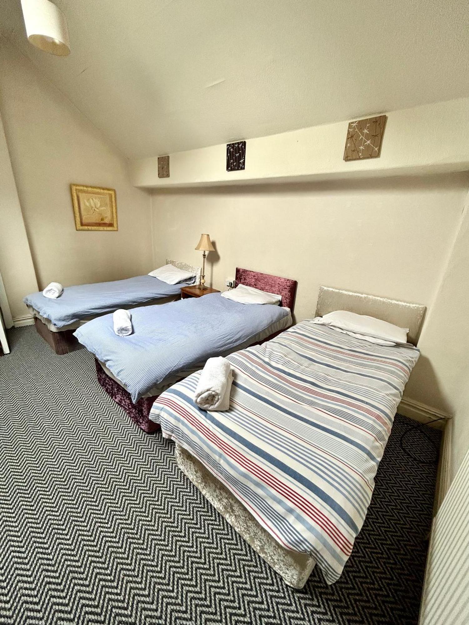 The Egerton Arms Hotel Salford Салфорд Екстериор снимка